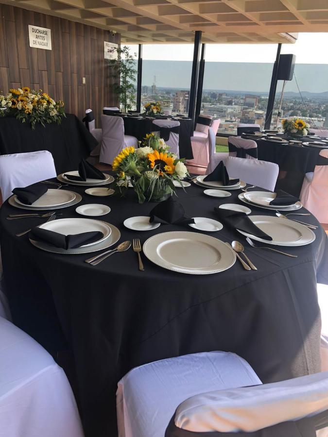 Hotel Real Plaza أوكدجوسلينس المظهر الخارجي الصورة