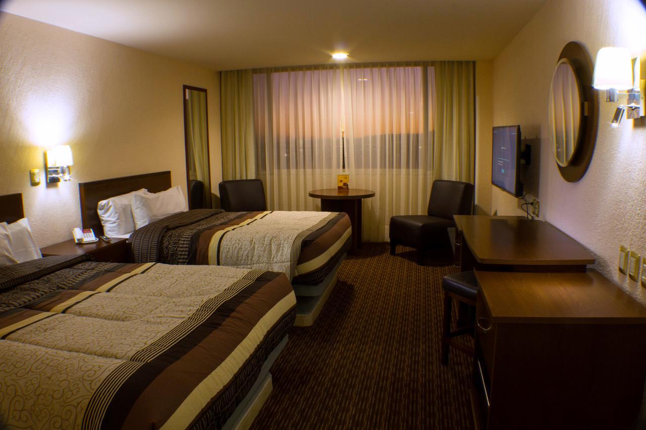 Hotel Real Plaza أوكدجوسلينس المظهر الخارجي الصورة