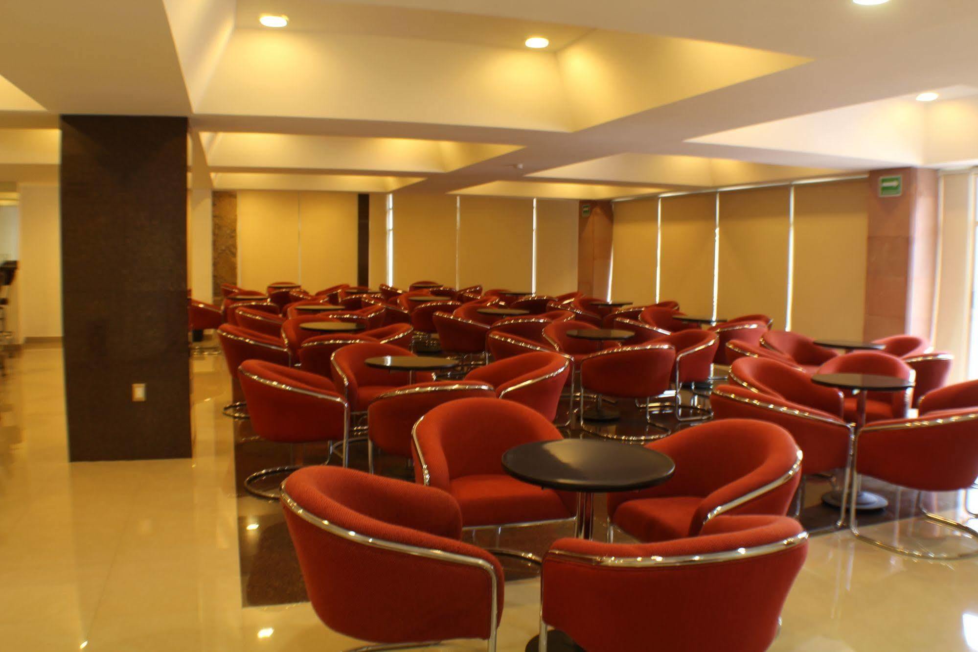 Hotel Real Plaza أوكدجوسلينس المظهر الخارجي الصورة