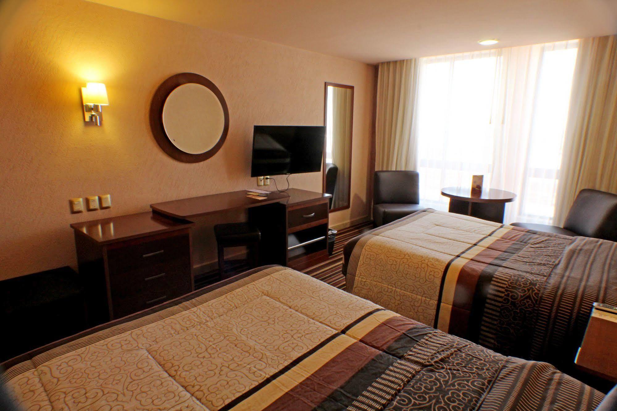 Hotel Real Plaza أوكدجوسلينس المظهر الخارجي الصورة