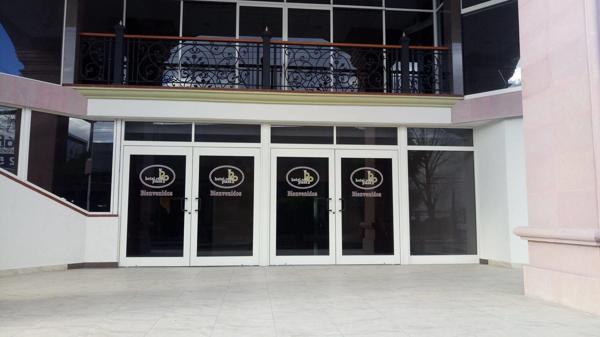 Hotel Real Plaza أوكدجوسلينس المظهر الخارجي الصورة